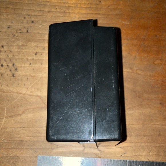 Harley-Davidson Black and Gold tone plastic box - Picture 14 of 16